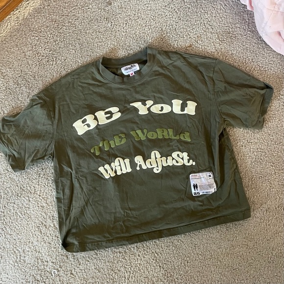 SLK Studios Be You The World Will Adjust Vintage Y2K Graphic T-Shirt Sz M - Picture 1 of 8